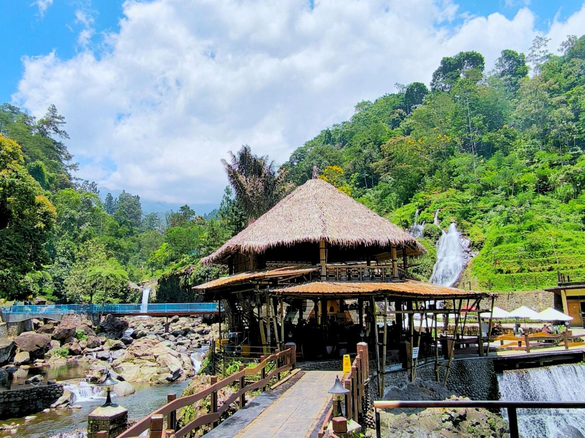 Bayan Village Baturraden Bagian luar foto
